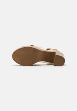 Anna Field Leather - Clogs - Gold 12 Anna Field Leather - Clogs - Gold -Anna Field c95af7d05a63474b913a1d5ee16420ad